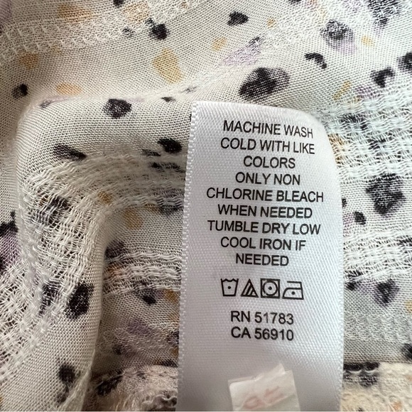 MAURICES Women’s Pullover Summer Tops Sz Small Bundle/2 Multi Color Flaw/frayed - Picture 12 of 14